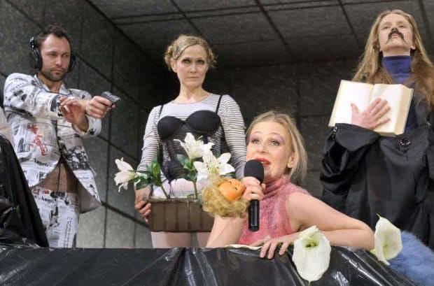 Jolanta Janiczak i Wiktor Rubin – dramaturg i reżyser spektaklu „Ofelie” nagrodzeni Paszportem Polityki w kategorii: teatr. 14-01-2014