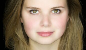 Julia Sobiesiak w SUBIEKTYWNYM SPISIE AKTORÓW TEATRALNYCH