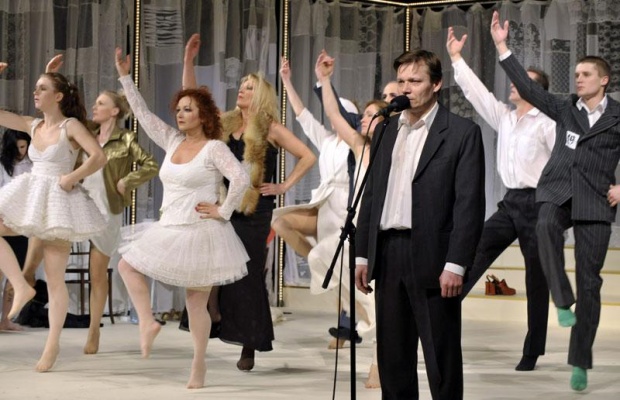 Parami do teatru na „Caritas. Dwie minuty ciszy”!