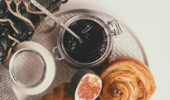 Spędźcie z nami „Niedzielę w Teatrze” – śniadanie i warsztaty