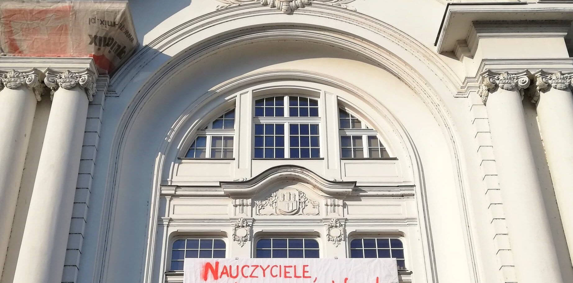 Zapraszamy dzieci na spacery po teatrze