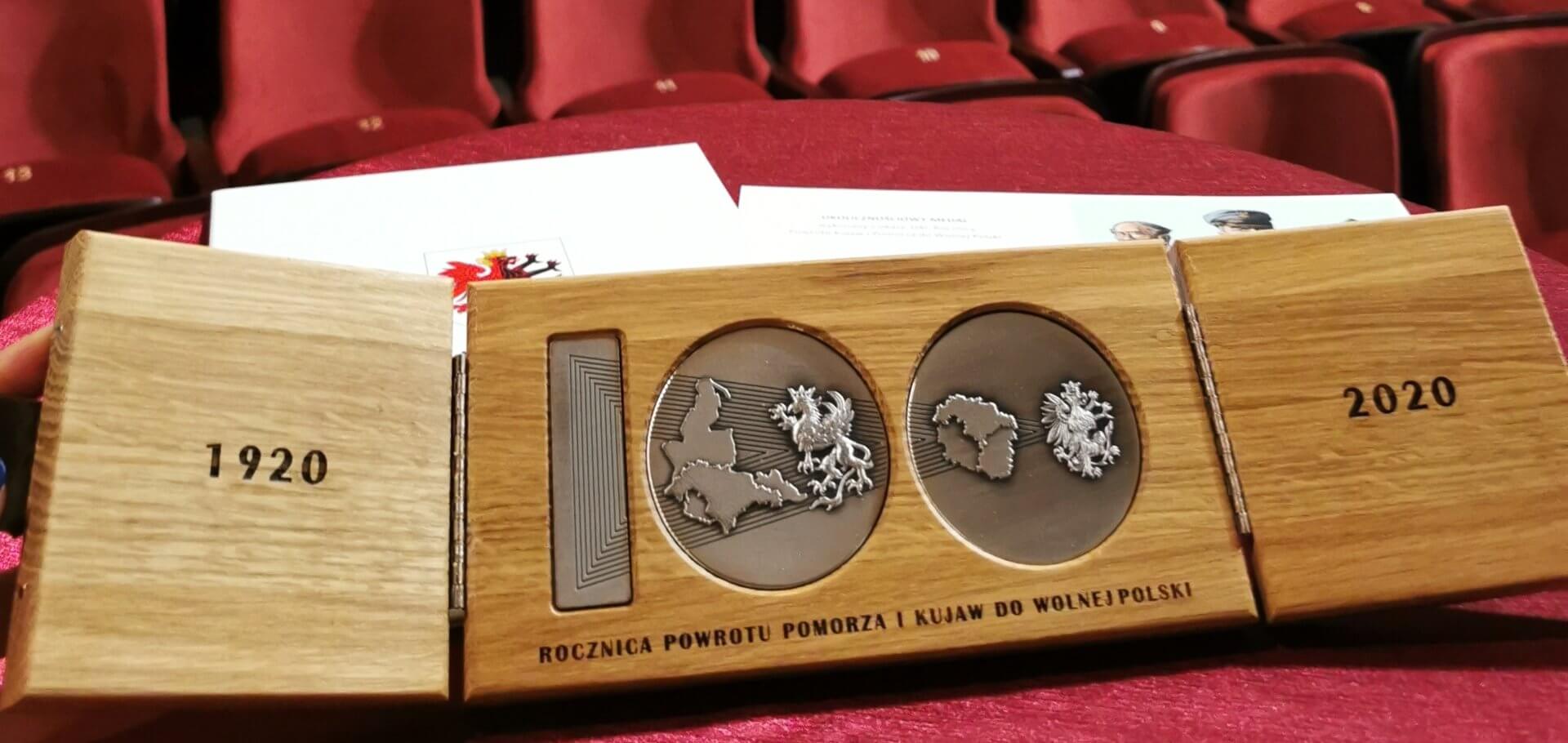 Teatr Horzycy otrzymał Medal Stulecia Powrotu Pomorza i Kujaw do Wolnej Polski