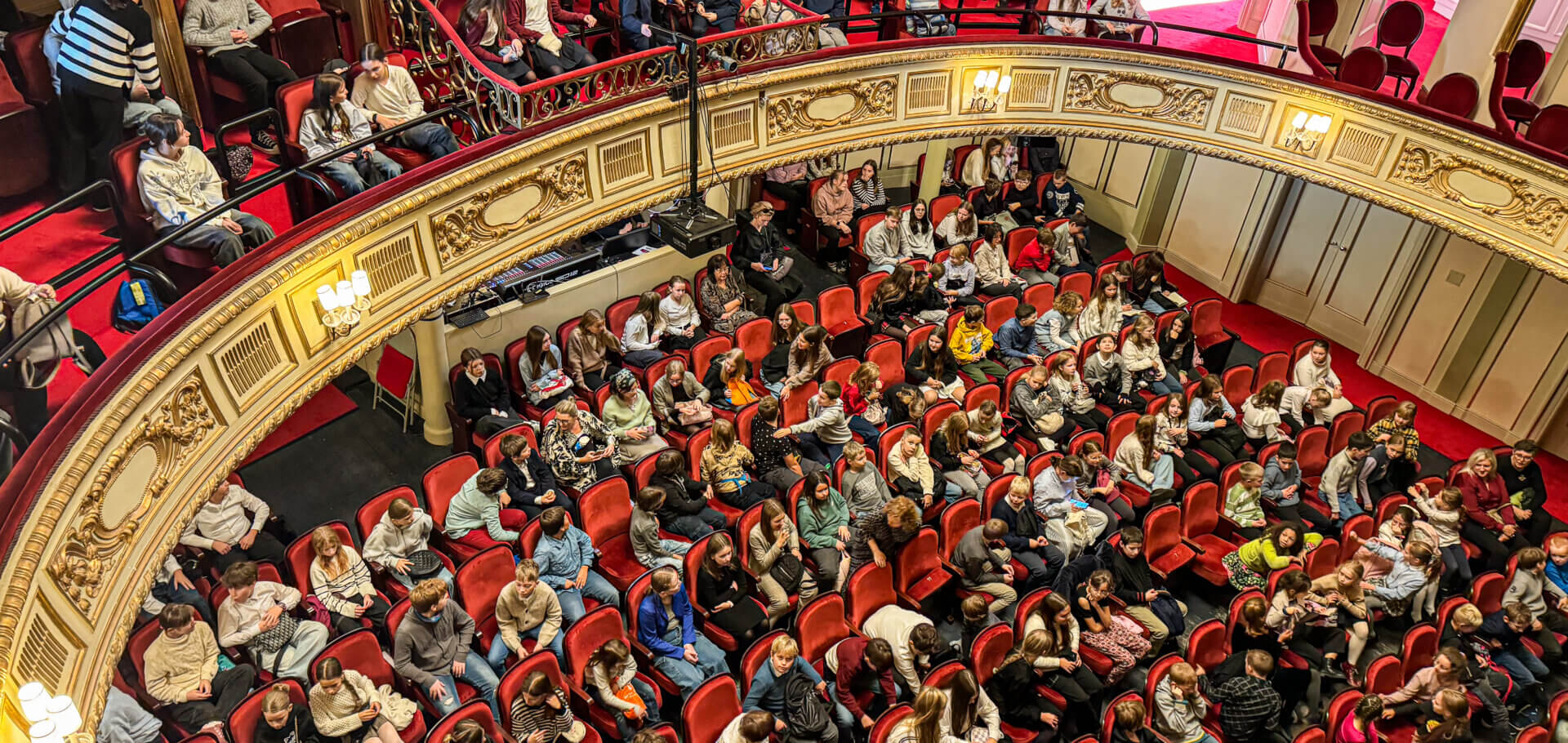 Otrzymaliśmy dofinansowanie na projekt „Teatr bliżej nauczycieli i uczniów”