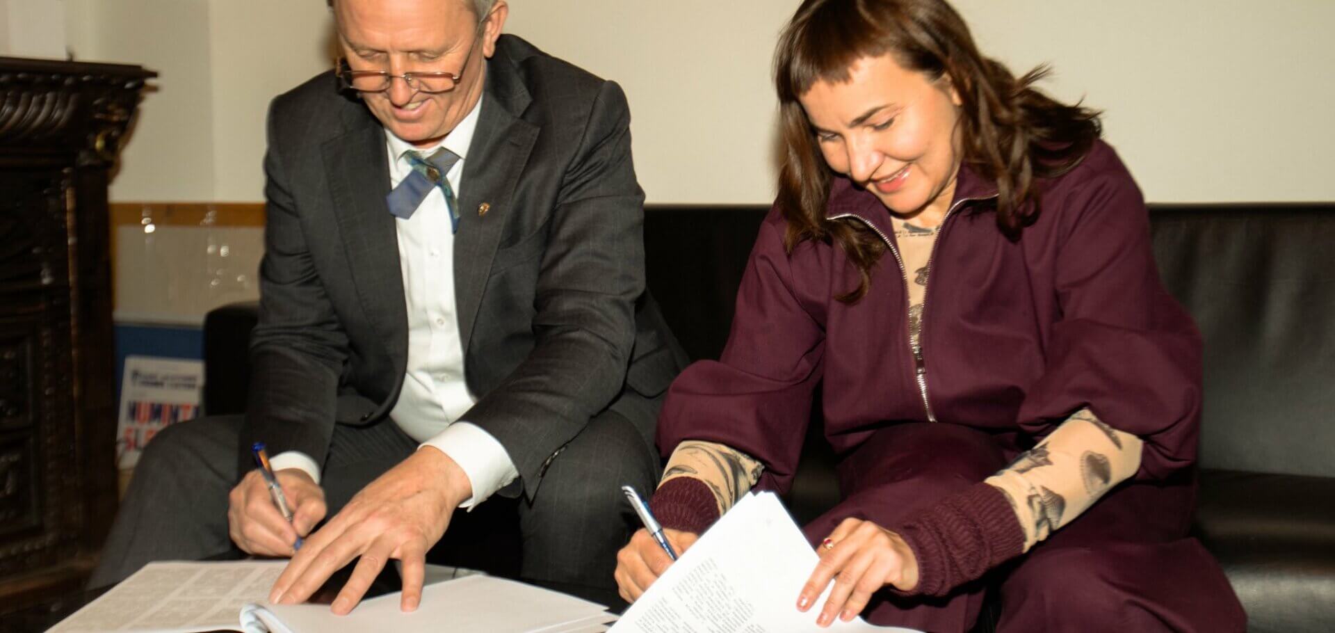 Polska prapremiera światowej premiery Roberta Wilsona “Seven Solitudes” w Teatrze Horzycy