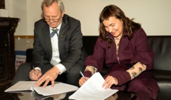 Polska prapremiera światowej premiery Roberta Wilsona “Seven Solitudes” w Teatrze Horzycy